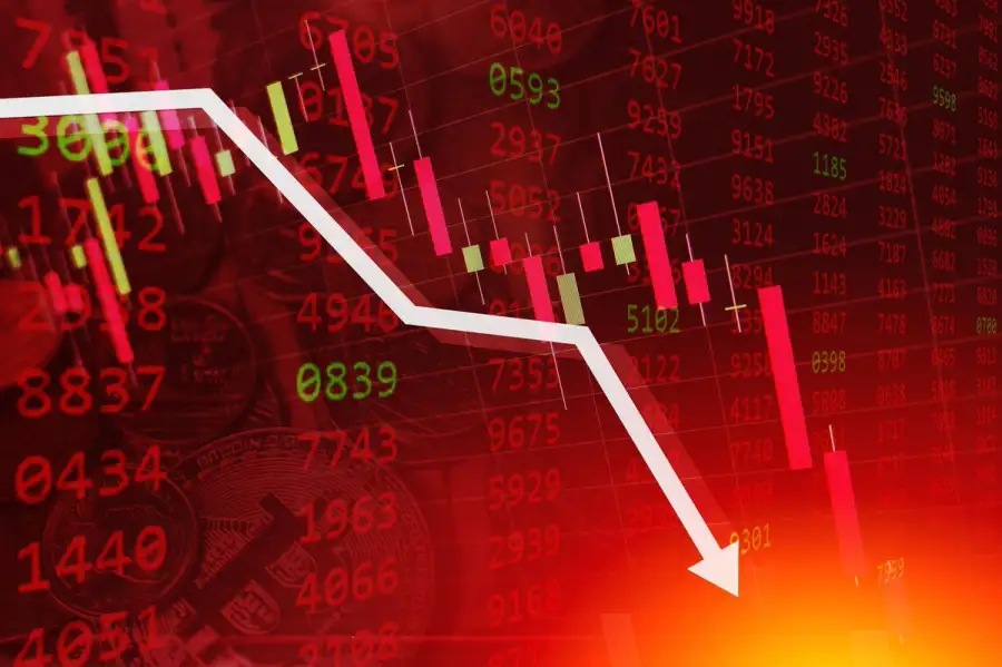 صحيفة سعودية: العام المقبل سيكون أكثر صعوبة اقتصاديا وفقا لإجماع الدوائر العالمية