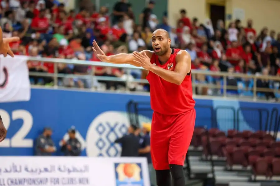لاعب سلة الأهلي : الفوز على الرياضي اللبناني خطوة نحو لقب البطولة العربية