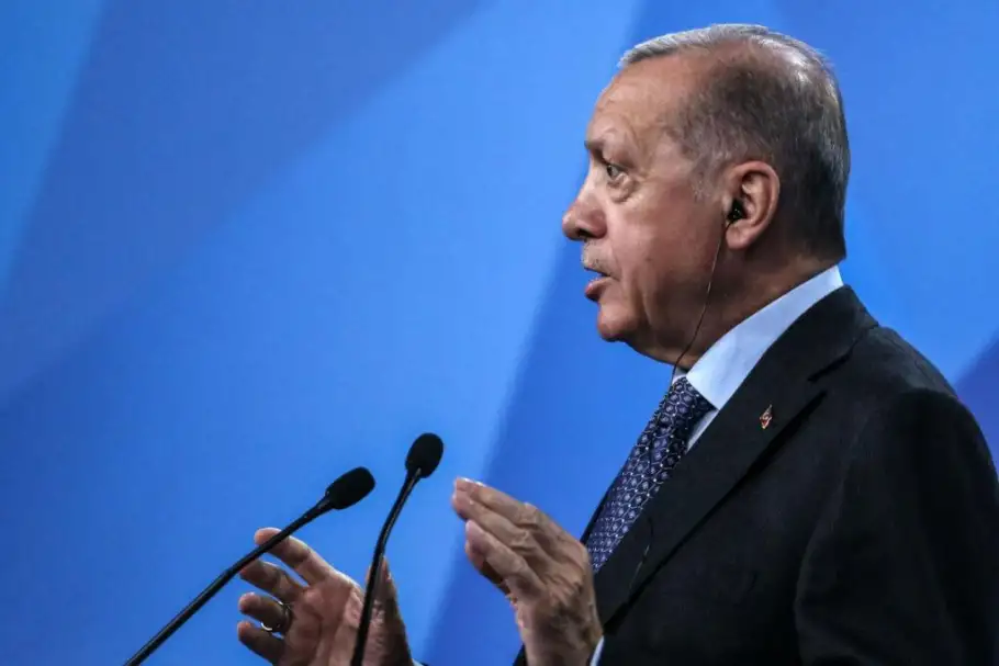 أردوغان: تركيا ستبدأ استكشاف النفط والغاز في المياه الليبية