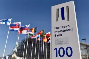 بنك الاستثمار الأوروبي يدرس المشاركة في تمويل مشروعات تحلية المياه بمصر