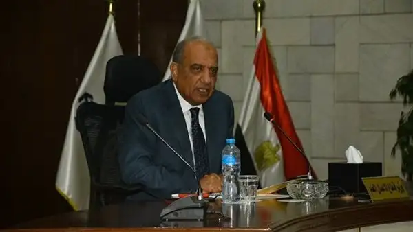 وزير قطاع الأعمال يوجه رؤساء الشركات القابضة بتعزيز الشراكة مع القطاع الخاص