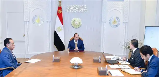 الرئيس السيسي يتابع الاستراتيجية المستقبلية لقطاع السياحة