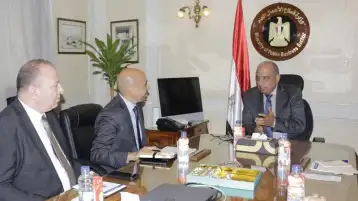 وزير قطاع الأعمال يبحث مع "ABB" السويسرية سبل تعزيز التعاون المشترك