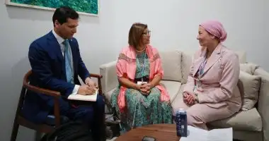قمة المناخ.. وزيرة البيئة تلتقي نائب مدير منظمة الفاو لبحث المبادرات المصرية الرائدة