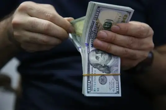 بنوك "وول ستريت": الاحتياطي الفيدرالي سيرفع أسعار الفائدة بمستويات أعلى