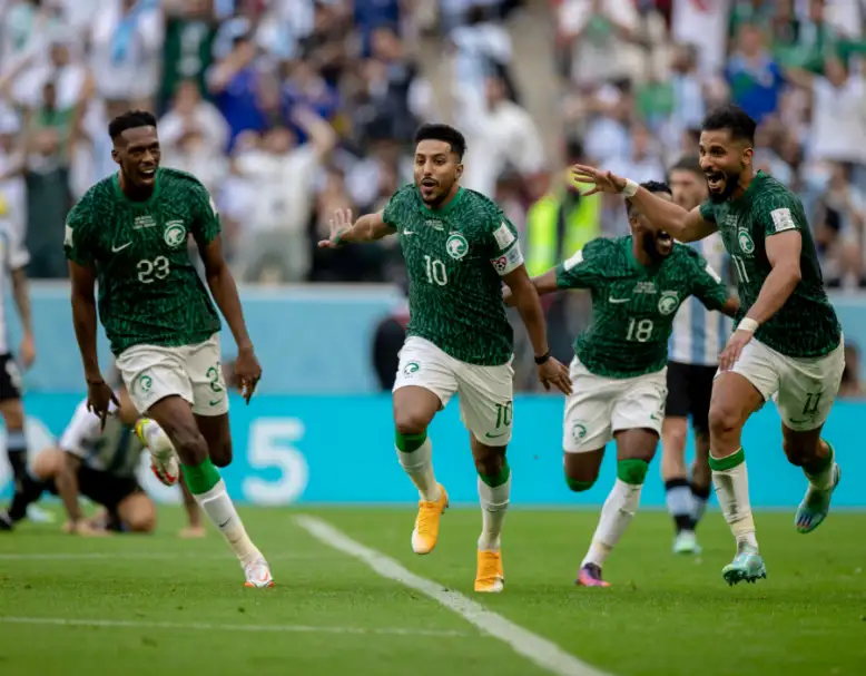 مونديال 2022.. نجم السعودية على رادار 3 أندية أوروبية