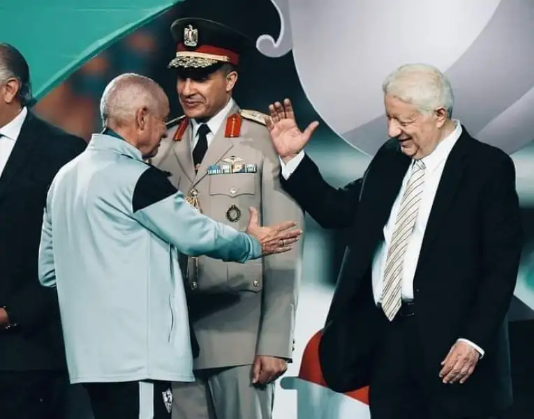 رئيس الزمالك: أدعم فيريرا ولكن لابد أن يتعلم من أخطائه