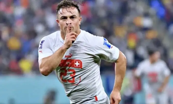 كأس العالم.. شاكيري يقتحم قائمة أرقام مميزة بعد تسجيله ضد صربيا