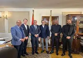 وزيرا التموين والصناعة يبحثان مع مسؤولي ديور العالمية فرص الاستثمار في مصر