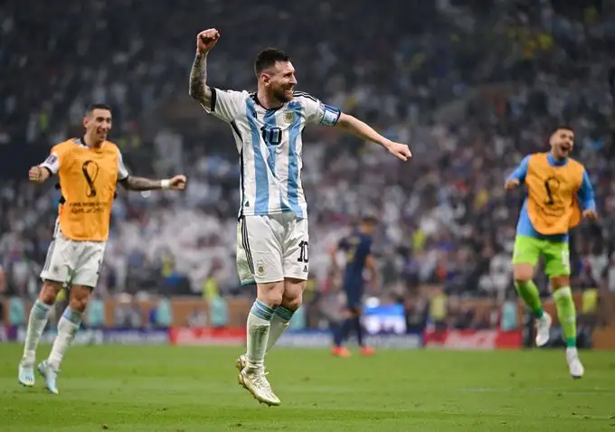 أبو تريكة: تتويج ميسي بكأس العالم أسعد المليارات