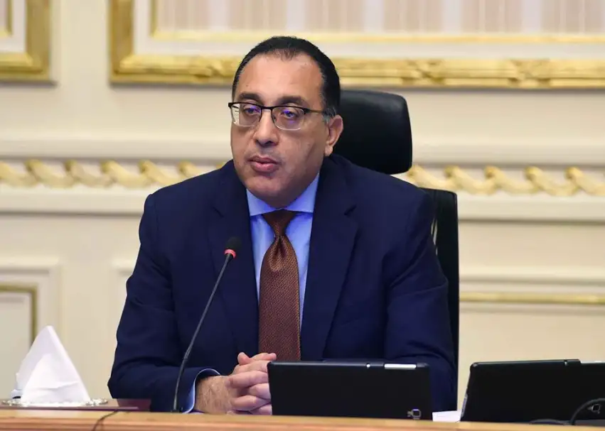 مدبولي يتابع تطبيق منظومة التسجيل المسبق للشحنات.. ويوجه بتسريع وتيرة الإفراج عن الشحنات بالجمارك