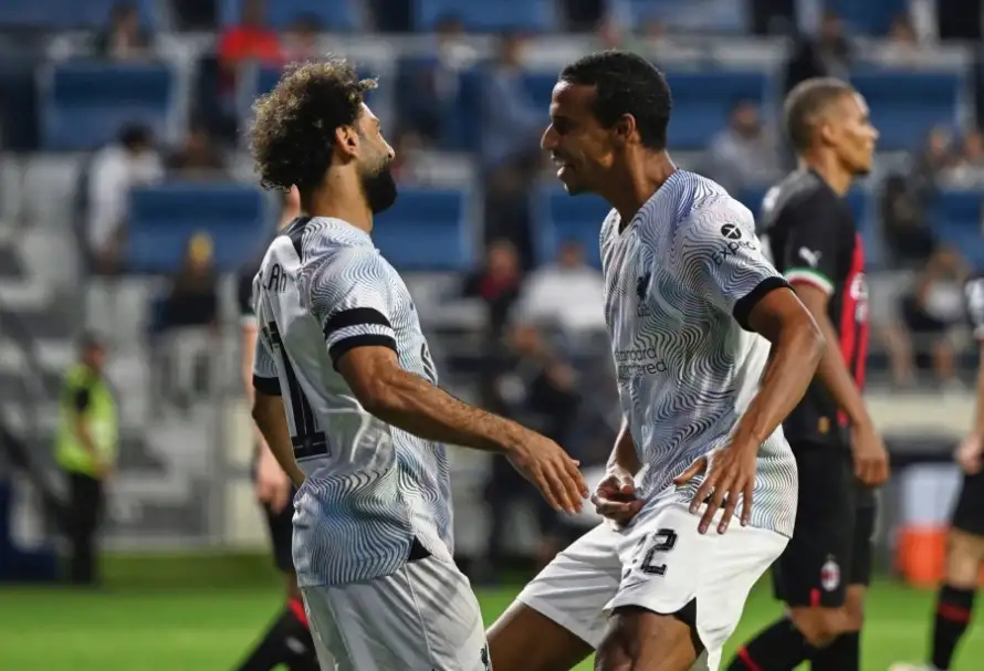 صلاح يقود هجوم ليفربول لمواجهة مانشستر سيتي في كأس الرابطة