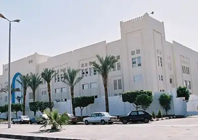 النساجون الشرقيون توضح حقيقة بيع ابنتي فريد خميس حصتهما في الشركة