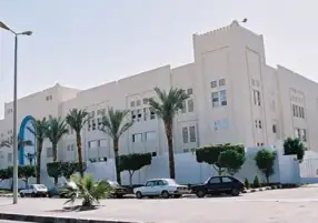 النساجون الشرقيون توضح حقيقة بيع ابنتي فريد خميس حصتهما في الشركة