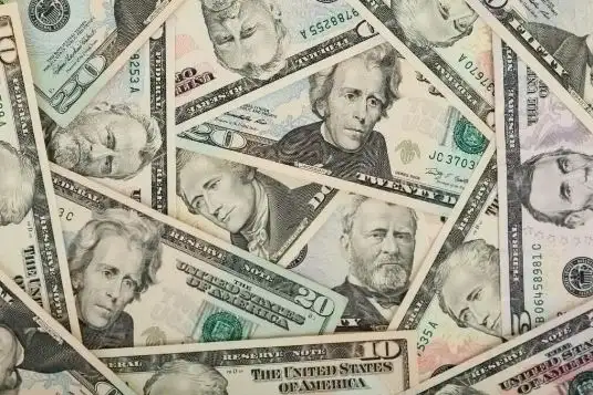 سعر الدولار اليوم الأربعاء 28-12-2022 ببداية التعاملات في البنوك المصرية