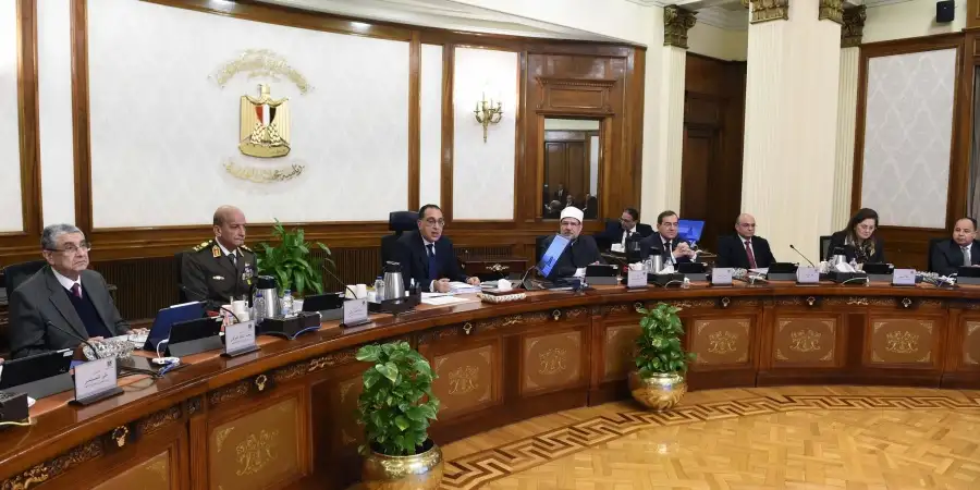 رئيس الوزراء: الإفراج عن 6.8 مليار دولار من البضائع منذ أول ديسمبر