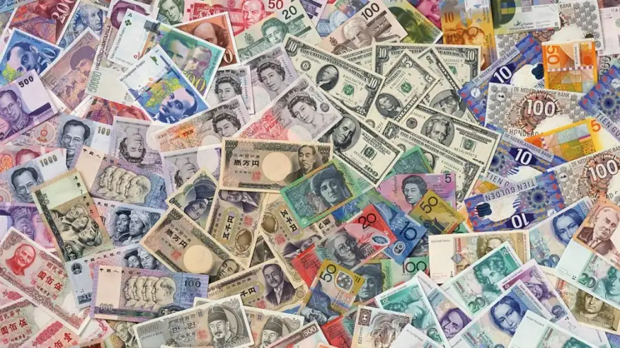 أسعار العملات اليوم الأحد 15-1-2023 في بداية التعاملات