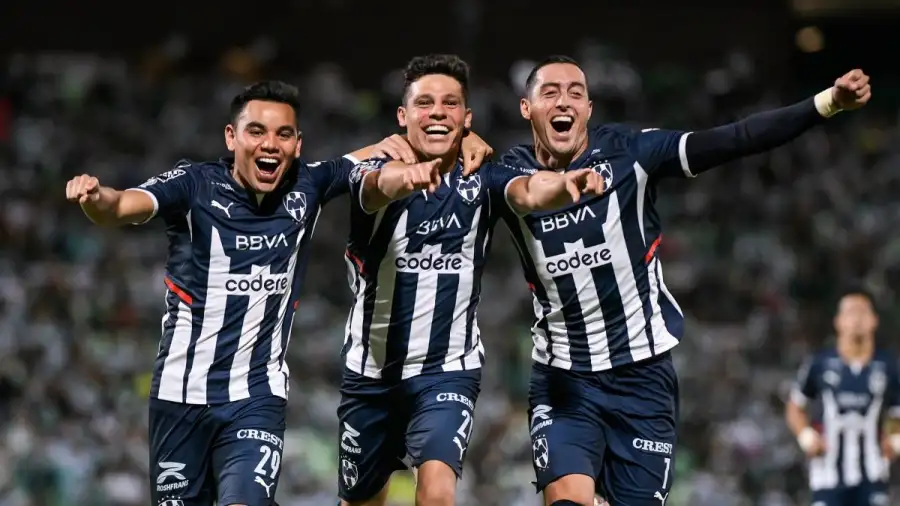مونتيري ينفرد بصدارة الدوري المكسيكي إثر الفوز على بويبلا