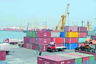 النشاط الرياضي بشركة الإسكندرية لتداول الحاويات يثير نزاعا قانونيا مع وزارة قطاع الأعمال