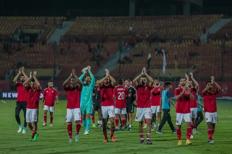 الأهلي مساندا لاعبيه: نثق بكم