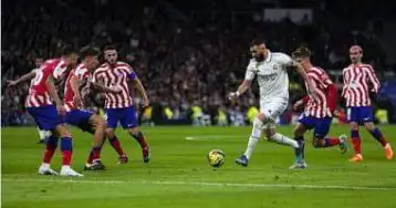 التعادل الإيجابي يحسم ديربي مدريد في الدوري الإسباني