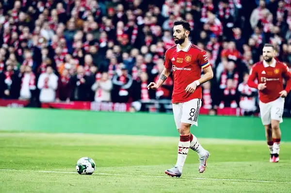 فرنانديز: التتويج بكأس الرابطة لا يكفي.. نريد المزيد