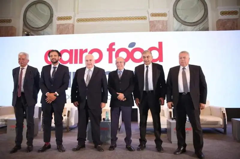 خبراء يؤكدون أهمية التحول الرقمي للنهوض بقطاع الزراعة وتحقيق الأمن الغذائي