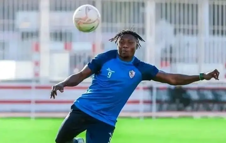 بسبب منسي.. أكينيولا يعود لحسابات فيريرا في الزمالك