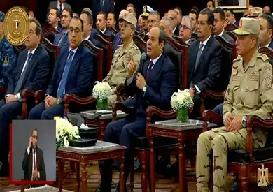 الرئيس السيسي يشكر أشخاصا نشروا على يوتيوب محتويات عن معالجة الصرف الزراعي
