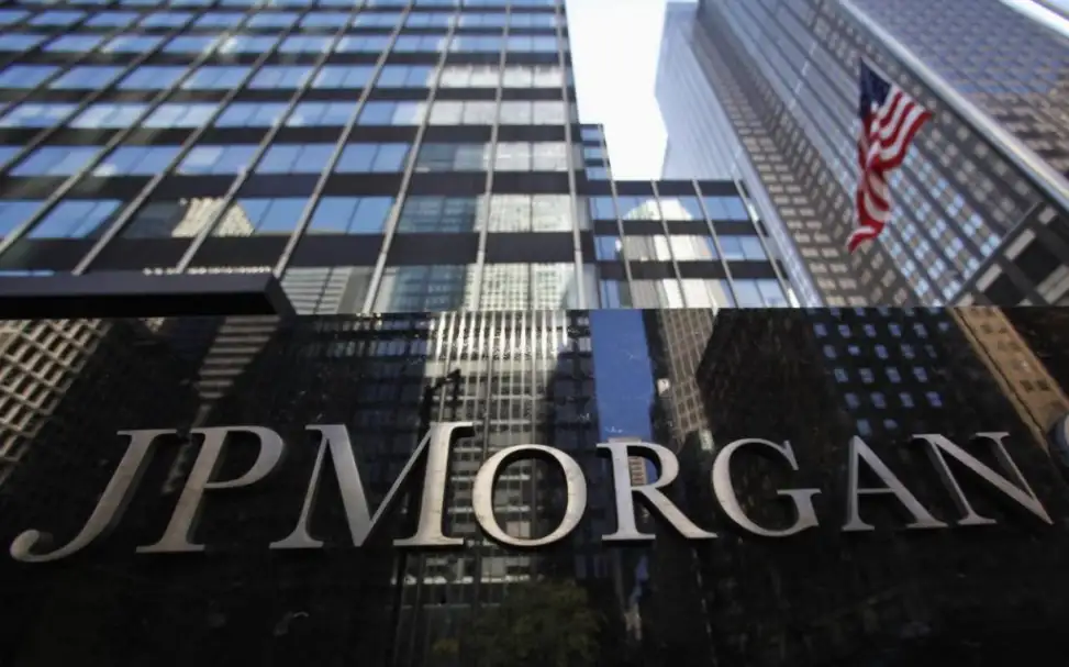 إشارة إلى عدم تفاقم الأوضاع.. البنوك الأمريكية تقلص قروضها من الاحتياطي الفيدرالي