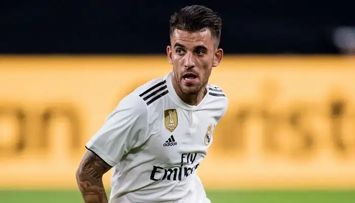 سيبايوس يضع شرطا للبقاء في ريال مدريد