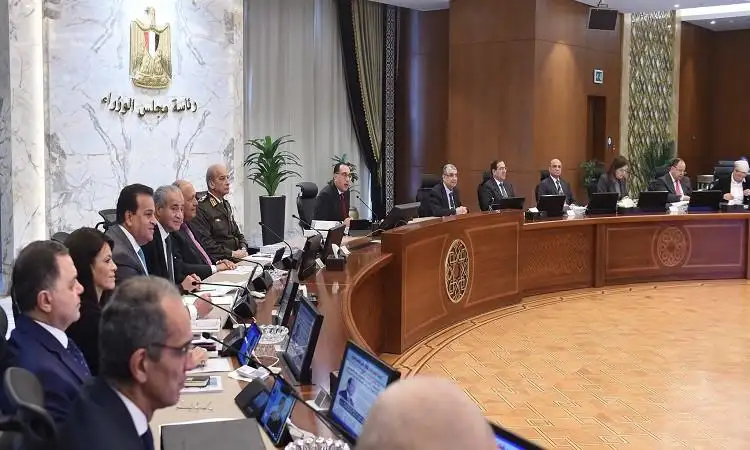 مجلس الوزراء يستعرض إجراءات تفعيل قانون تنمية المشروعات المتوسطة والصغيرة ومتناهية الصغر