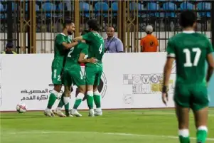 الاتحاد يجدد عقد نجم الفريق 5 مواسم