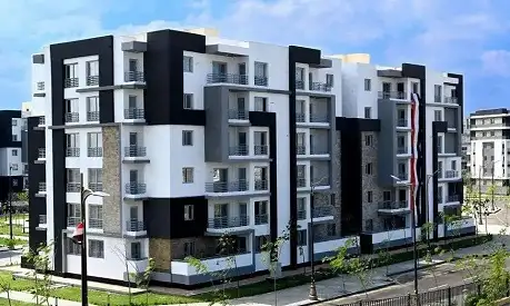 الإسكان تفتح باب حجز 8660 شقة بمشروع سكن مصر