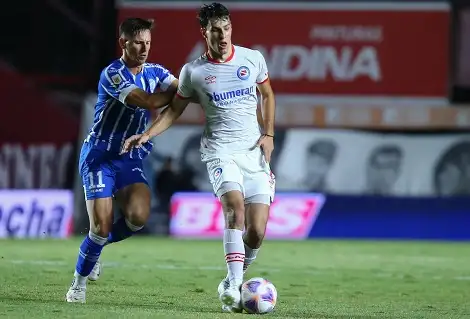 أرجنتينوس يفوز على جودوي كروز في الدوري الأرجنتيني
