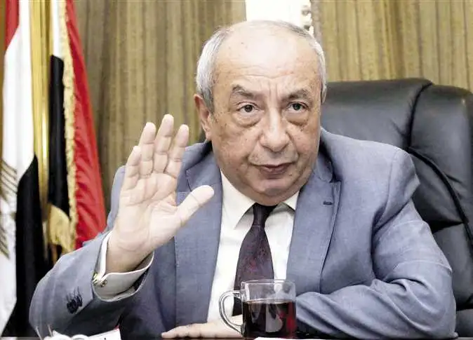نقيب المهندسين يدعو المجلس الأعلى للنقابة للانعقاد يوم 19 أبريل