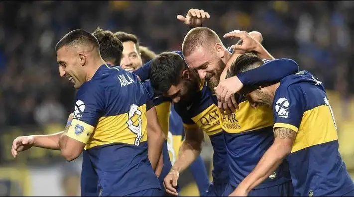 بوكا جونيورز يهزم باراكاس سنترال بثلاثية في الدوري الأرجنتيني
