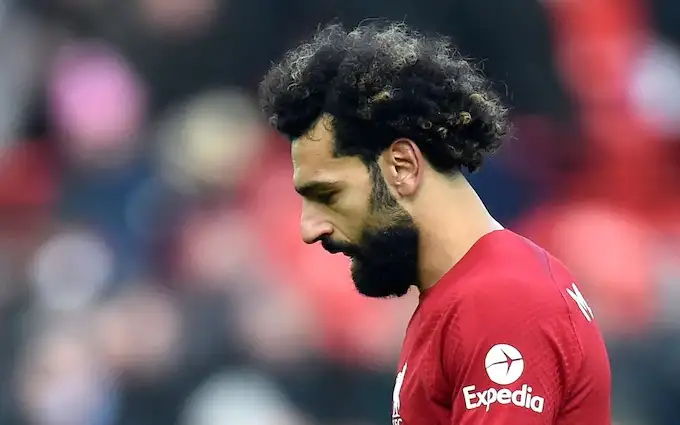 صلاح ينافس على أفضل لاعب في الشهر بالدوري الإنجليزي