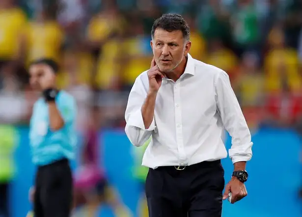 مرتضى منصور يعلن التوصل لاتفاق مع المدرب الكولومبي أوسوريو