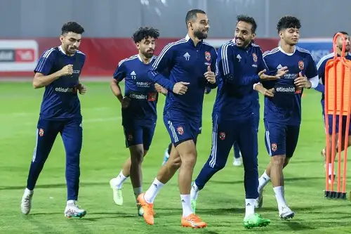 بدون راحة .. الأهلي يبدأ الاستعداد لمواجهة سموحة