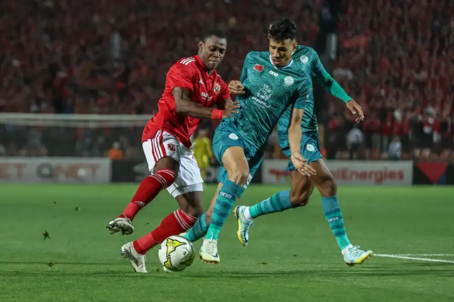 الأهلي يهزم الرجاء المغربي بثنائية في دوري الأبطال