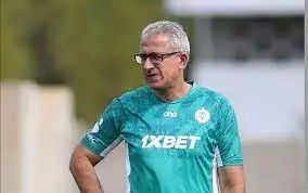 مدرب الرجاء المغربي: «نعول على جمهورنا في مواجهة الأهلي»