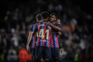 برشلونة يقسو على بيتيس برباعية ويقترب خطوة جديدة من لقب الدوري الإسباني