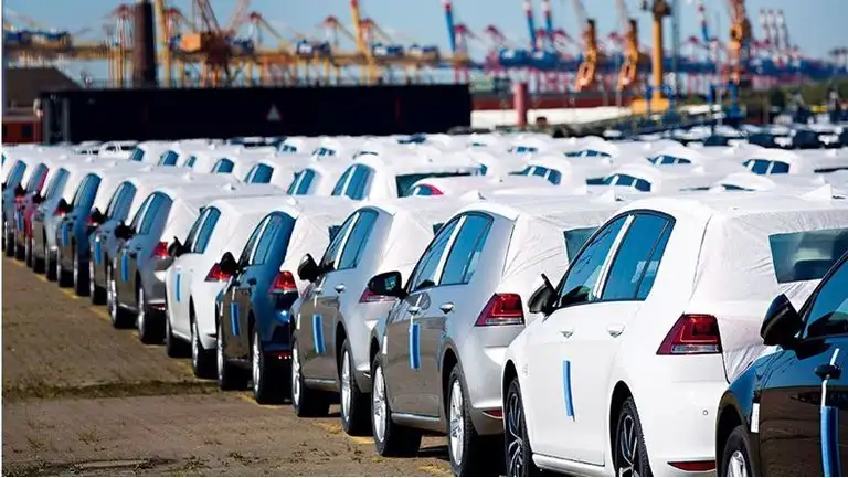 انخفاض واردات سيارات الركوب بنسبة 74.6% خلال شهر فبراير 2023