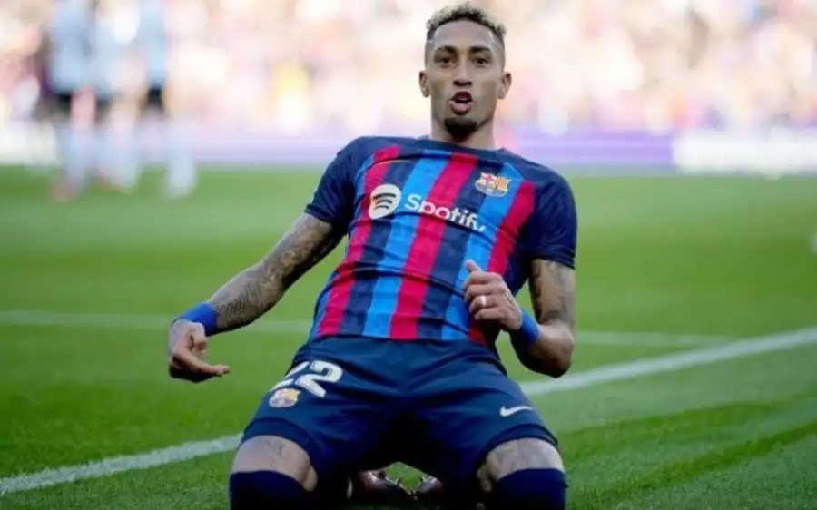 تشيلسي يسعى للتعاقد مع نجم برشلونة