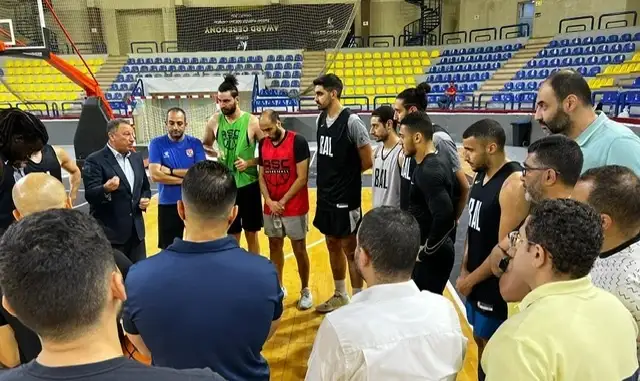 الخطيب للاعبي السلة : ثقتي بكم كبيرة.. وننتظر نتائج تليق بالأهلي ومكانته