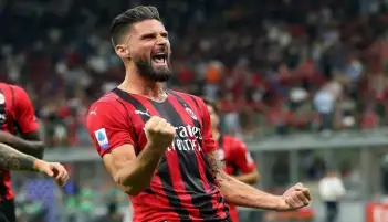 جيرو يقود هجوم ميلان لمواجهة سامبدوريا بالدوري الإيطالي