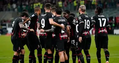 ميلان يفوز على سامبدوريا بخماسية في الدوري الإيطالي