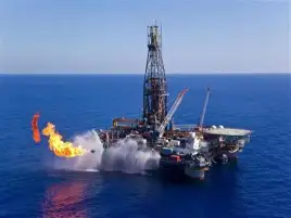 لجنة برلمانية توافق على 3 اتفاقيات جديدة للتنقيب عن الغاز بالبحر المتوسط