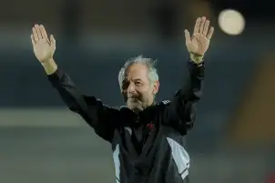 الأهلي يحسم موعد تجديد عقد كولر